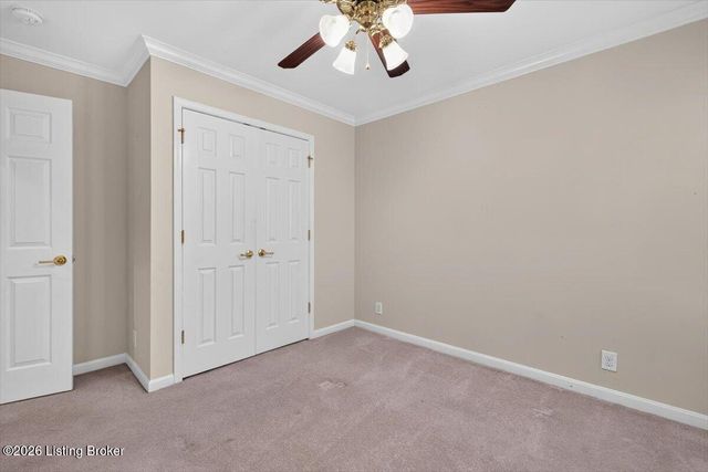 6601 Renate Rd, Louisville, KY 40291