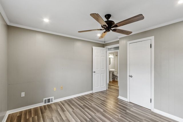 257 Spruce St, Leominster, MA 01453