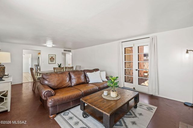 510 S Country Club Road, Tucson, AZ 85716