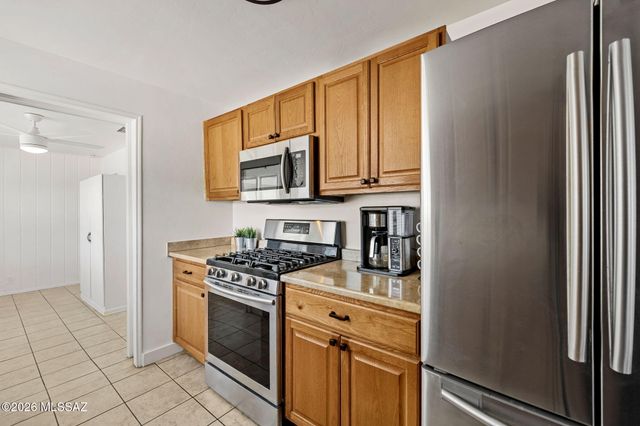 510 S Country Club Road, Tucson, AZ 85716