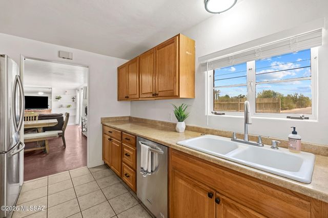 510 S Country Club Road, Tucson, AZ 85716