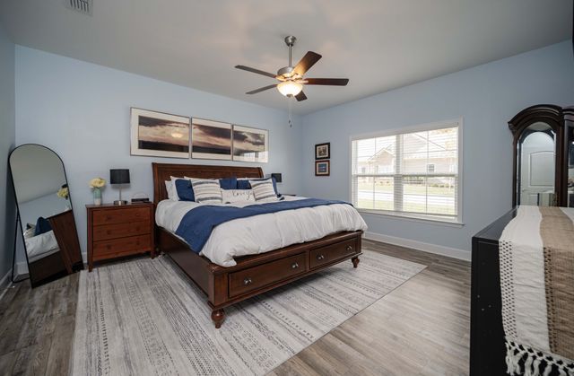 2664 Stonecenter Ln, Murfreesboro, TN 37128