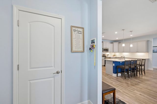 2664 Stonecenter Ln, Murfreesboro, TN 37128