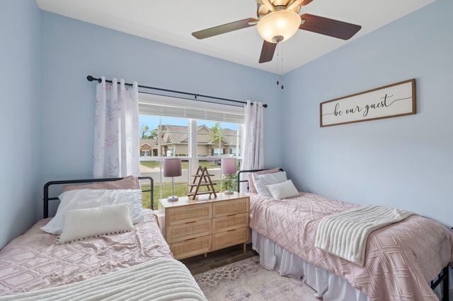 2664 Stonecenter Ln, Murfreesboro, TN 37128
