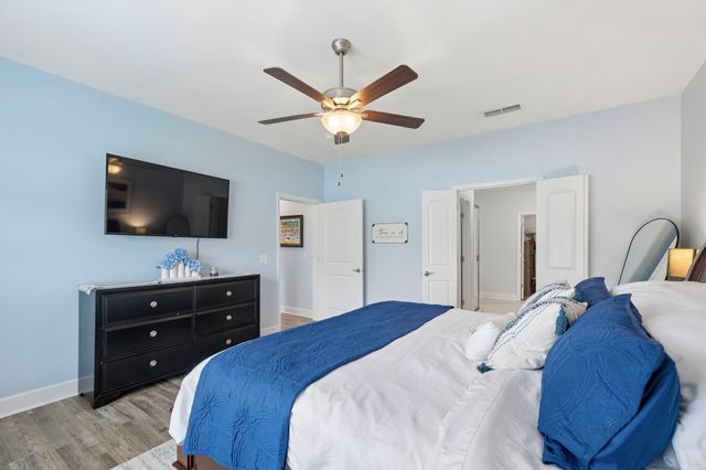 2664 Stonecenter Ln, Murfreesboro, TN 37128