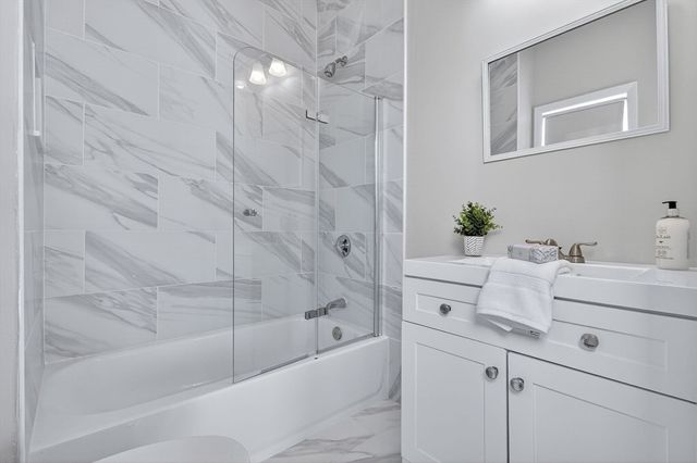 104 Thorndike St 2, Cambridge, MA 02141