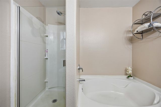 709 Bastrop Drive, Arlington, TX 76002