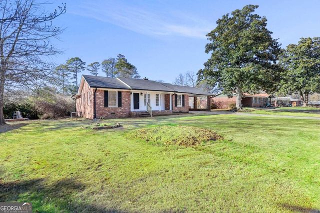 6541 Debbie Sue Lane, Morrow, GA 30260