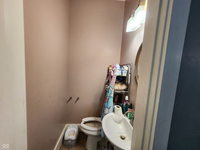 15 N Miller Street, Shelbyville, IN 46176