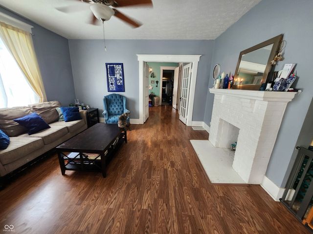 15 N Miller Street, Shelbyville, IN 46176