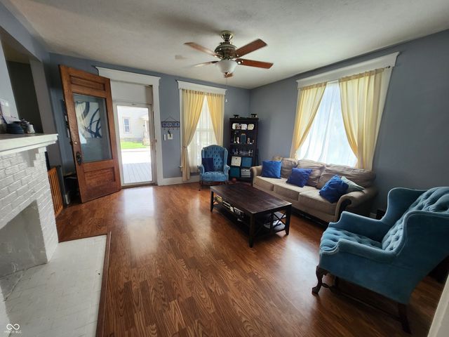 15 N Miller Street, Shelbyville, IN 46176