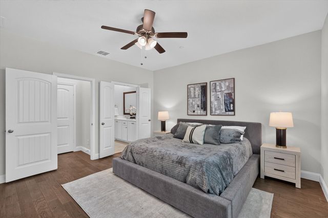 2873 Creekway Drive, Carrollton, TX 75010