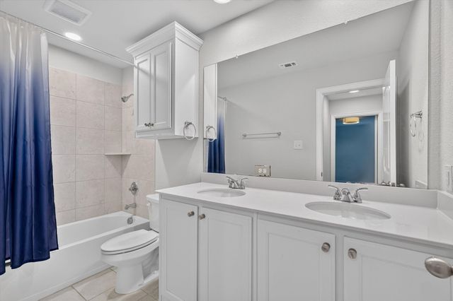 2873 Creekway Drive, Carrollton, TX 75010