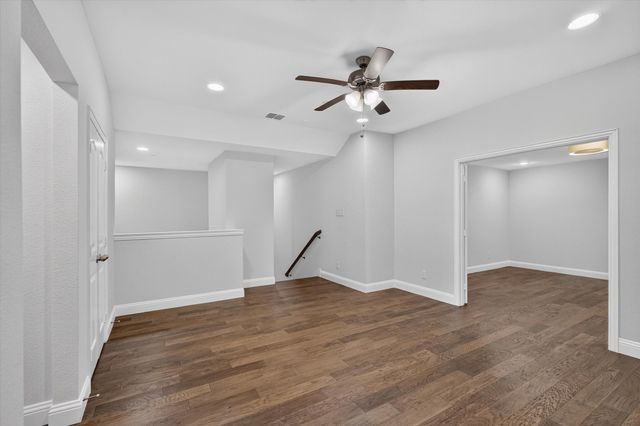2873 Creekway Drive, Carrollton, TX 75010