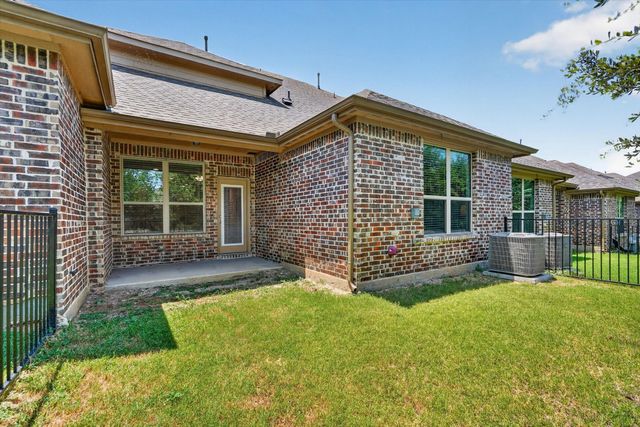 2873 Creekway Drive, Carrollton, TX 75010