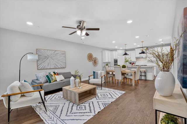 2873 Creekway Drive, Carrollton, TX 75010