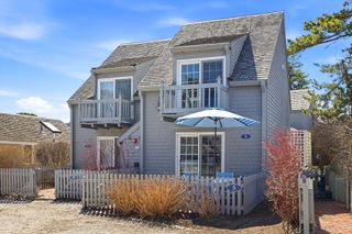 5 Hydrangea 782, Mashpee, MA 02649