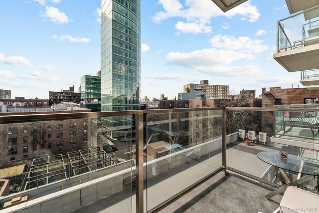 4162 Bowne Street 5A, Flushing, NY 11355