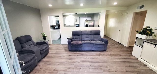 857 N Dallas Avenue, San Bernardino, CA 92410