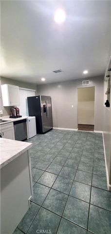 857 N Dallas Avenue, San Bernardino, CA 92410