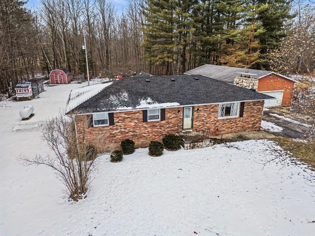 2302 Mertz Road, Caro, MI 48723