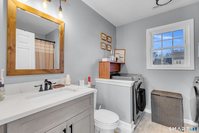 40 Wiegert Way, Bristol, CT 06010