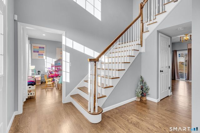 40 Wiegert Way, Bristol, CT 06010