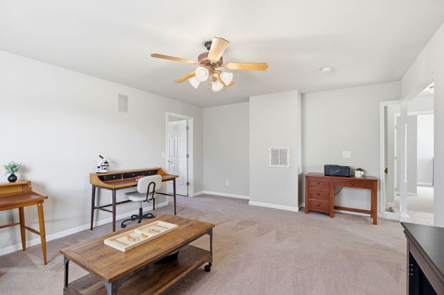 1001 Daniel Ln, Spring Hill, TN 37174