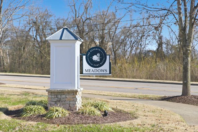 1001 Daniel Ln, Spring Hill, TN 37174