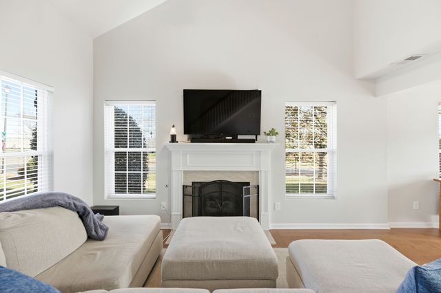 1001 Daniel Ln, Spring Hill, TN 37174