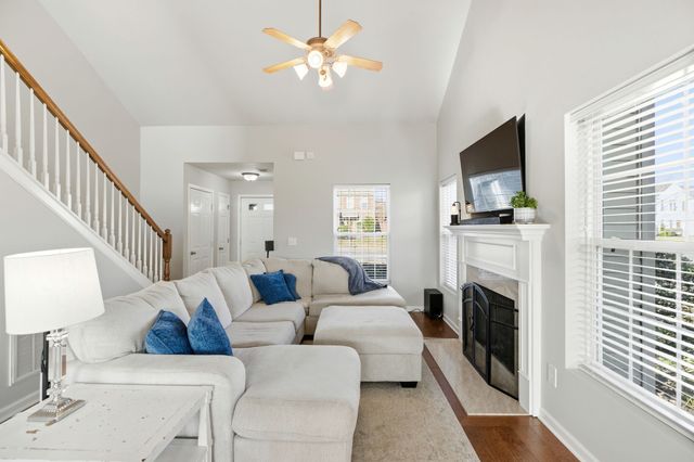 1001 Daniel Ln, Spring Hill, TN 37174