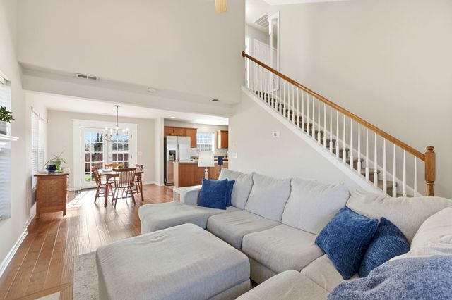 1001 Daniel Ln, Spring Hill, TN 37174