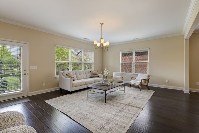 2013 Heflin Ln, Franklin, TN 37069