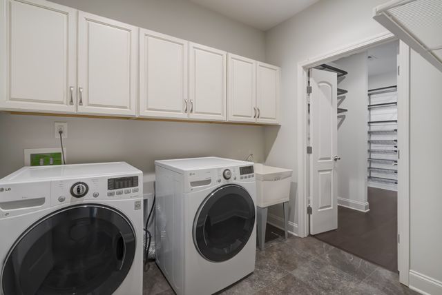 2013 Heflin Ln, Franklin, TN 37069