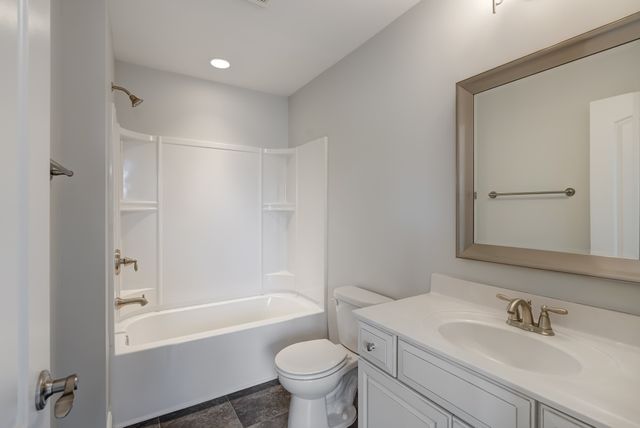 2013 Heflin Ln, Franklin, TN 37069