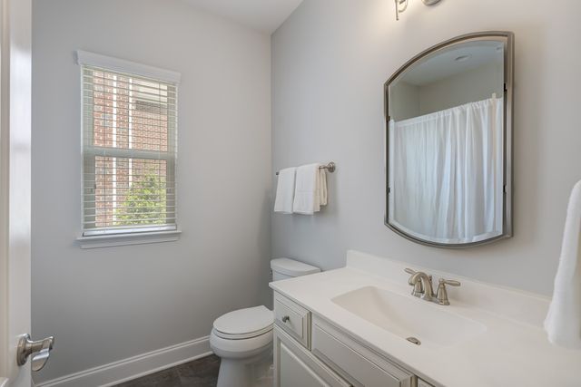 2013 Heflin Ln, Franklin, TN 37069