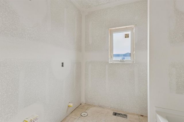 4189 Westgate Parkway, Clive, IA 50325