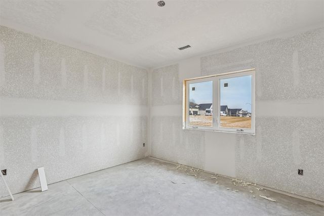 4189 Westgate Parkway, Clive, IA 50325