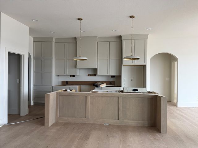 4189 Westgate Parkway, Clive, IA 50325