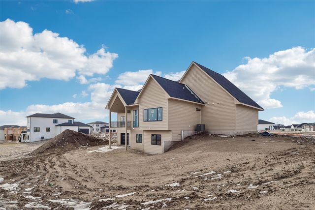 4189 Westgate Parkway, Clive, IA 50325