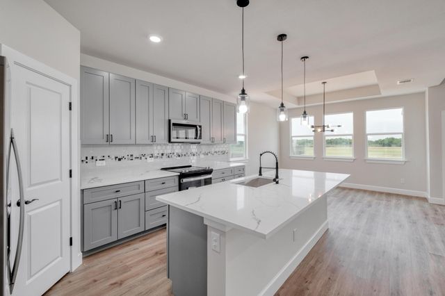 203 Alonzo DR, Del Valle, TX 78617