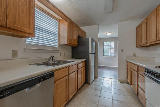 4304 N Cypress Street, North Little Rock, AR 72116