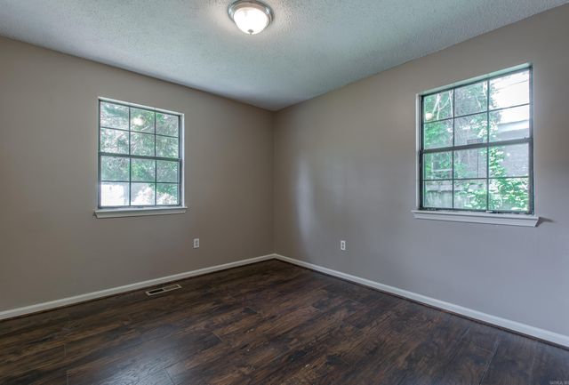 4304 N Cypress Street, North Little Rock, AR 72116