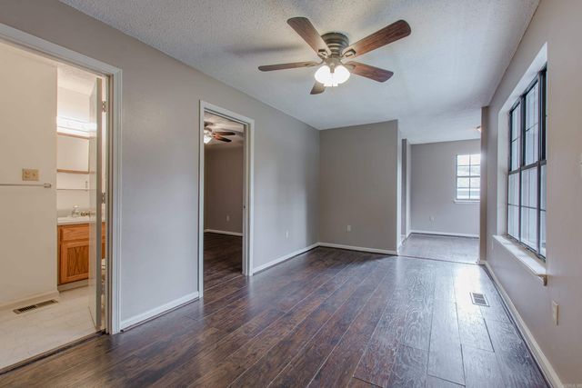 4304 N Cypress Street, North Little Rock, AR 72116