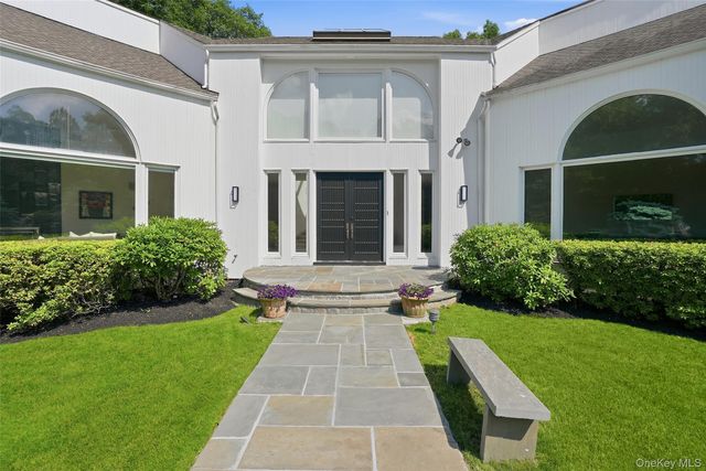 6 Hunting Trail, Armonk, NY 10504