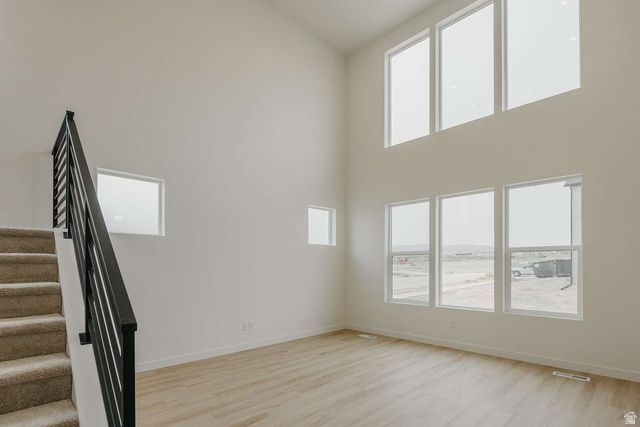 927 W MOTOR VU DR, Riverdale, UT 84405