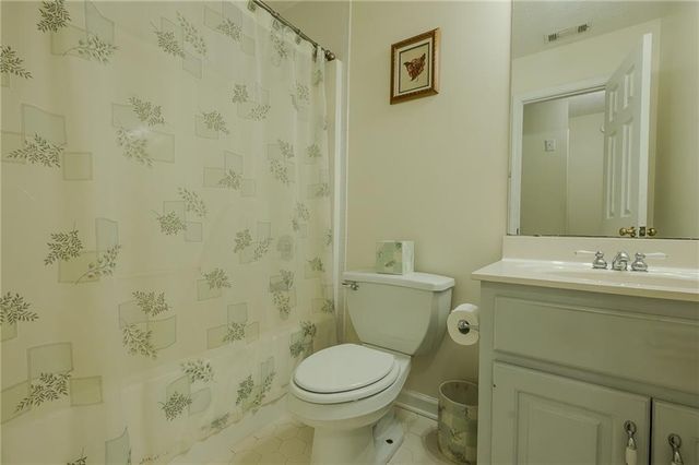 160 Vinnys Way, Covington, GA 30014