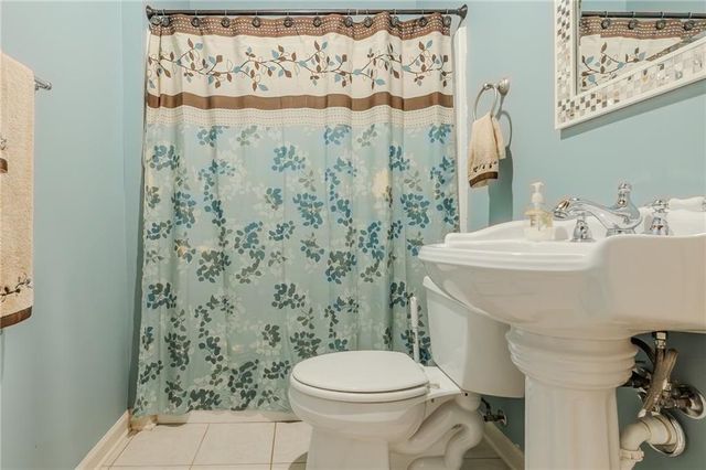 160 Vinnys Way, Covington, GA 30014