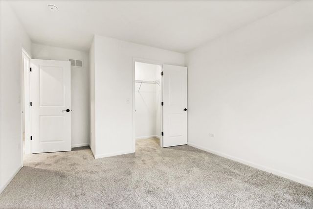 12924 S Kerry Lane, Plainfield, IL 60585