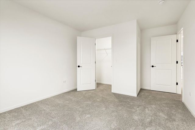 12924 S Kerry Lane, Plainfield, IL 60585